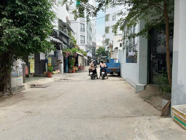 Bán nhà đường Nguyễn Xí Bình Thạnh