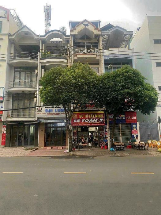 Bán nhà mặt tiền Chu Văn An Bình Thạnh.